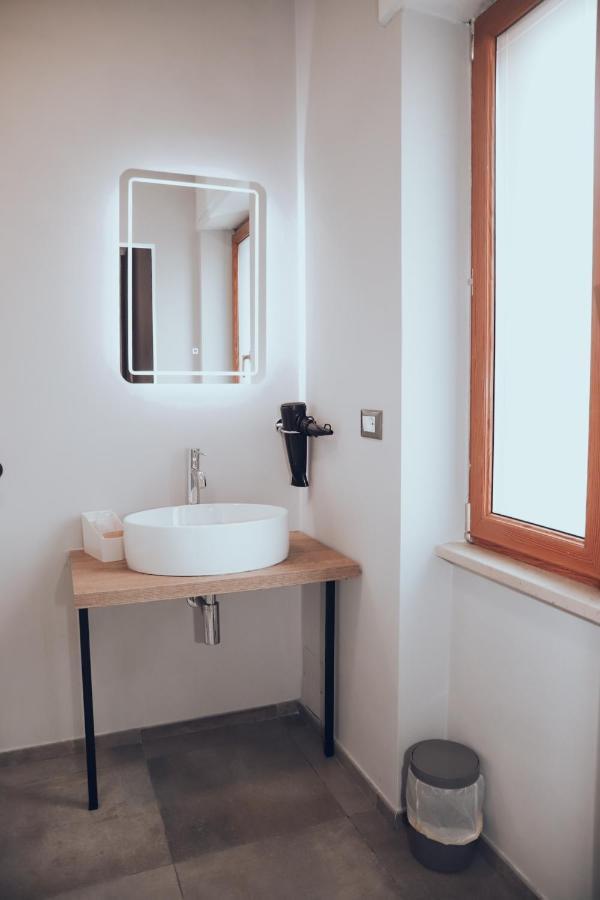 Jl Guest House Вьесте Экстерьер фото